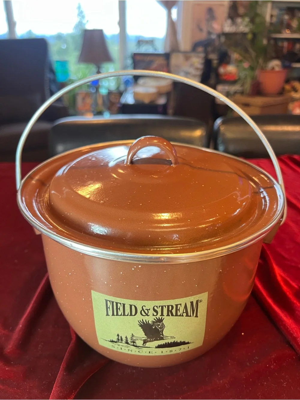 Field & Stream Rust Brown Enamel Camp Pot with Lid